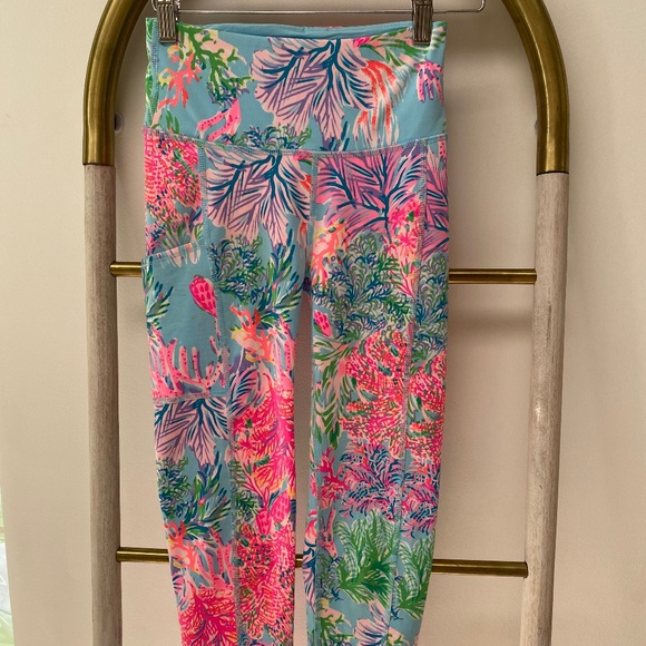Lilly Pulitzer UPF 50+ High-Rise Flat Elastic Waistband Multicolor Leggings XXS - Picture 2 of 10